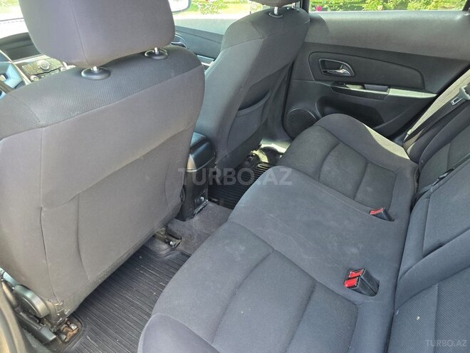 Chevrolet Cruze-7