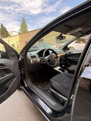 Opel Astra-8