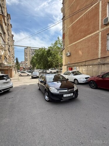 Opel Astra-3