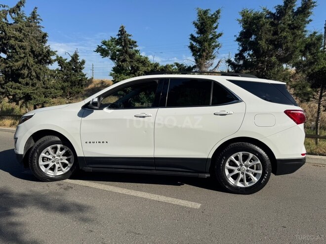 Chevrolet Equinox-4