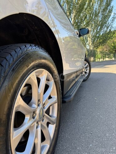 Chevrolet Equinox-15