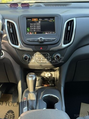 Chevrolet Equinox-19