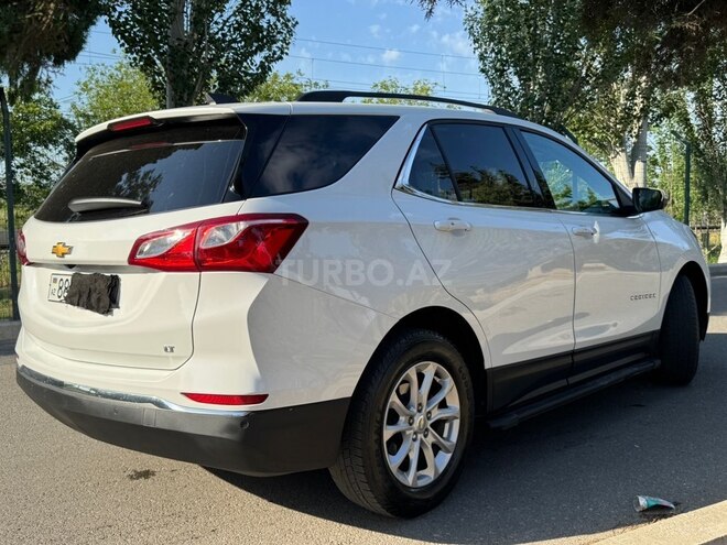 Chevrolet Equinox-21