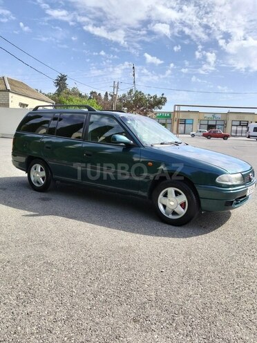 Opel Astra-2
