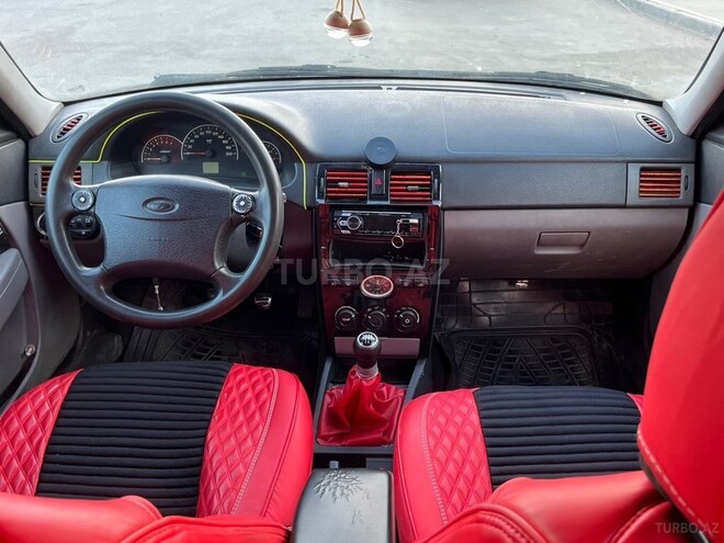 LADA (VAZ) Priora-11