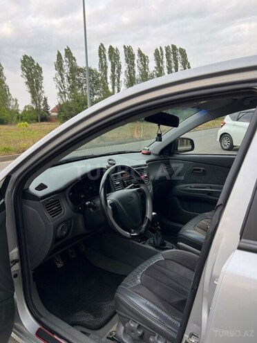 Kia Rio-2