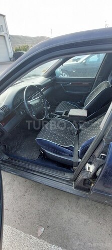 Audi 100-14