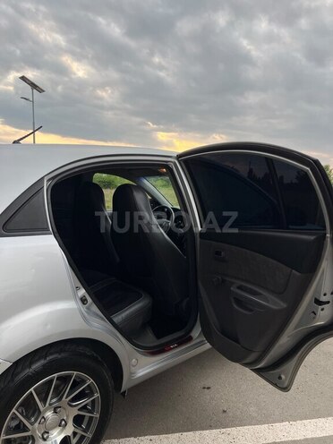 Kia Rio-7