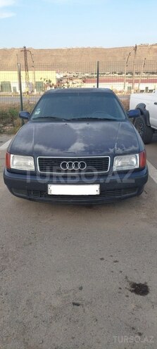 Audi 100-1