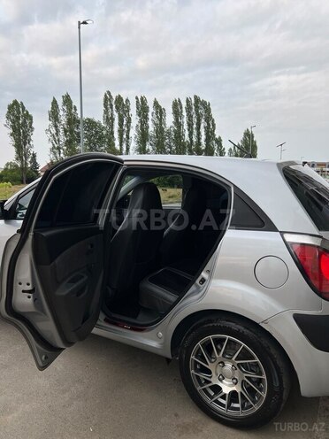Kia Rio-6