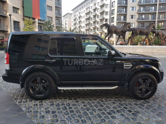 Land Rover Discovery-5