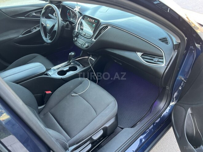Chevrolet Malibu-7