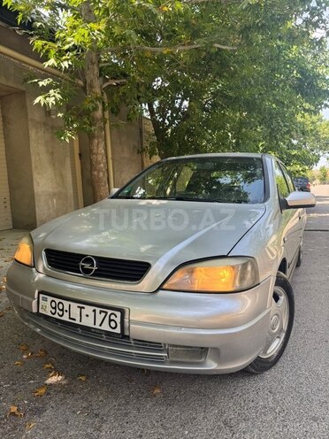 Opel Astra-1