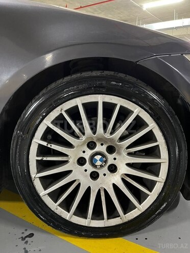 BMW 320-7