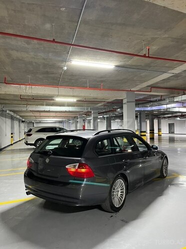 BMW 320-4