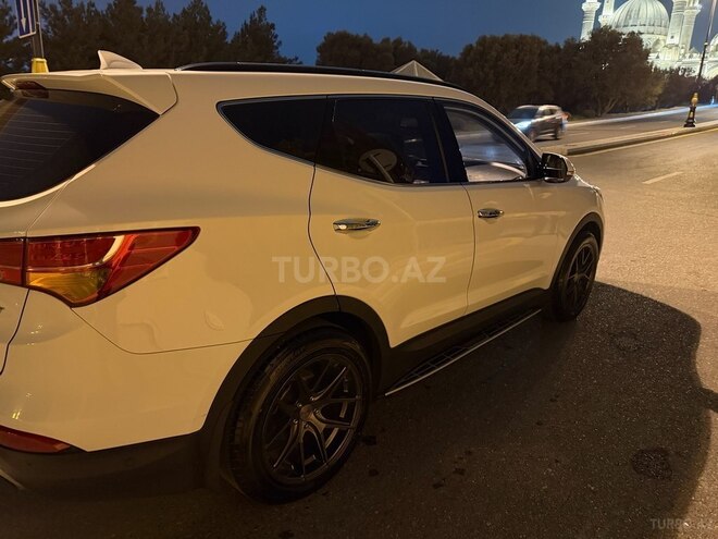 Hyundai Santa Fe-6