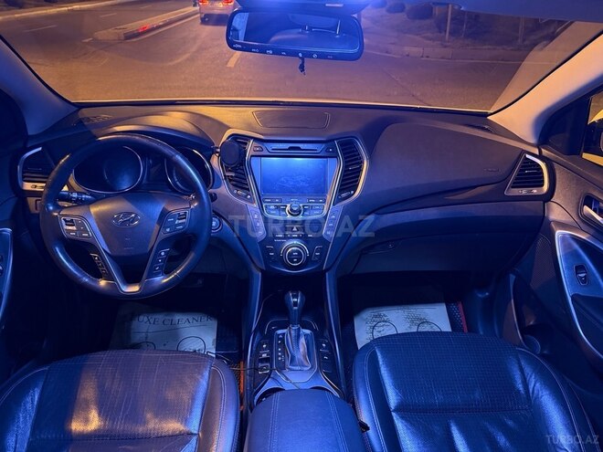 Hyundai Santa Fe-11