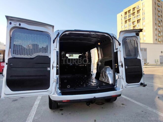 Fiat Doblo-13