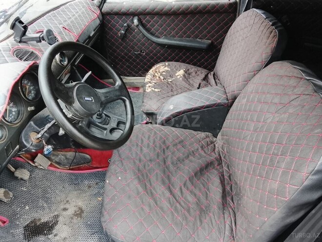 LADA (VAZ) 2106-4