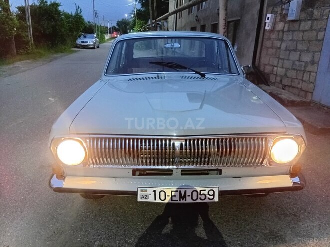 GAZ 24 "Volga"-1