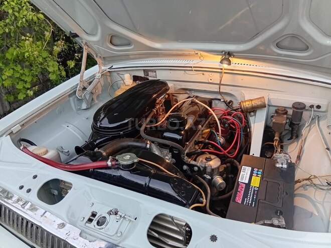 GAZ 24 "Volga"-14