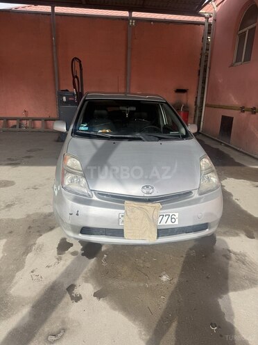 Toyota Prius-1