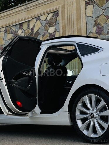 Hyundai Grandeur-17