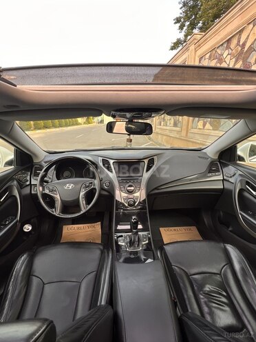 Hyundai Grandeur-20