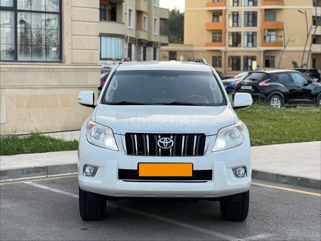 Toyota Land Cruiser Prado-5