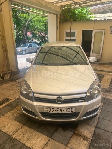 Opel Astra-11