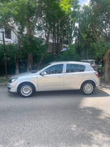 Opel Astra-7
