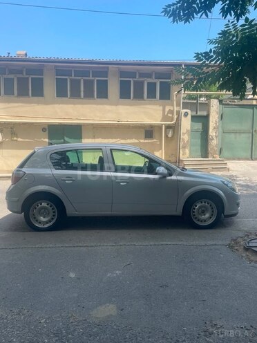 Opel Astra-13