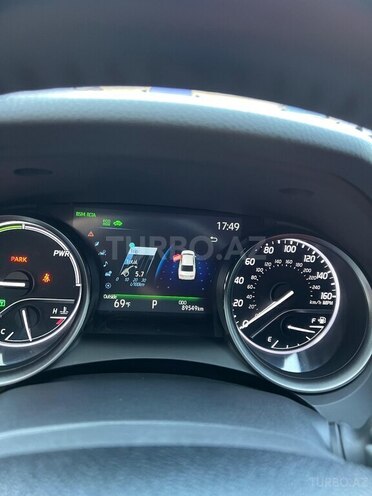 Toyota Camry-15