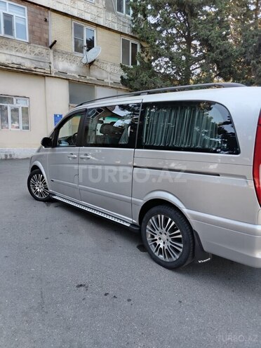 Mercedes Viano-4