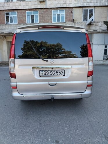 Mercedes Viano-2