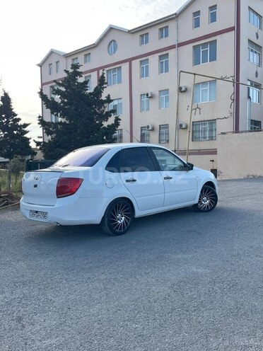 LADA (VAZ) Granta-13