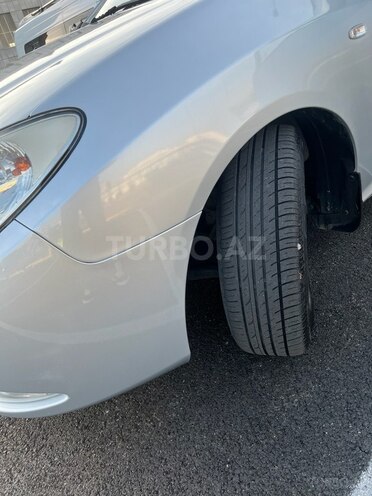 Hyundai Elantra-12
