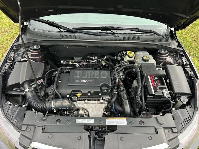 Chevrolet Cruze-10