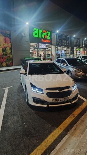 Chevrolet Cruze-1