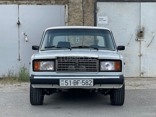 LADA (VAZ) 2107-5