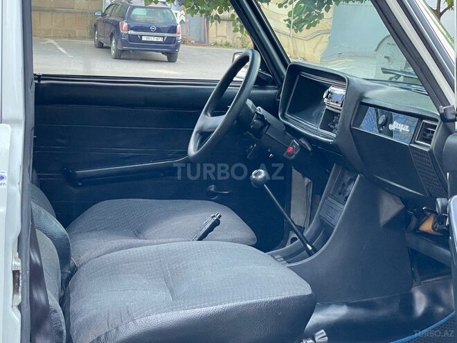 LADA (VAZ) 2107-20