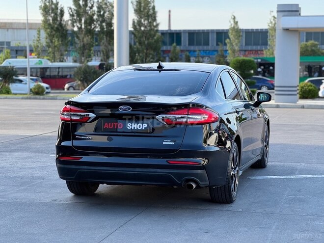 Ford Fusion (North America)-5