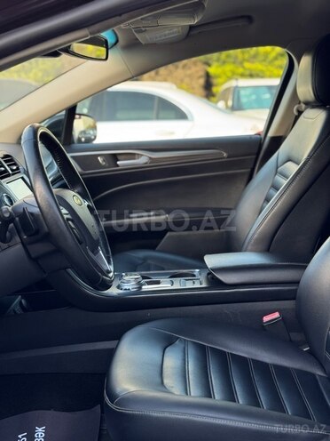 Ford Fusion (North America)-22