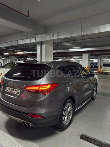 Hyundai Santa Fe-7