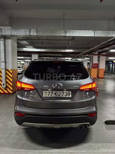 Hyundai Santa Fe-2