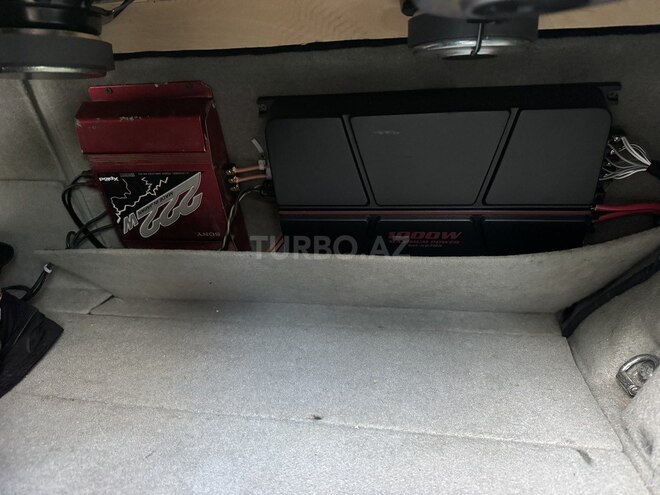 Toyota Prius-8