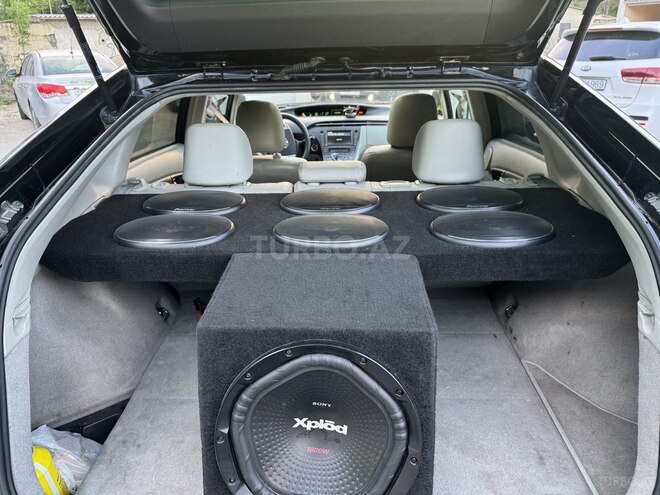 Toyota Prius-9