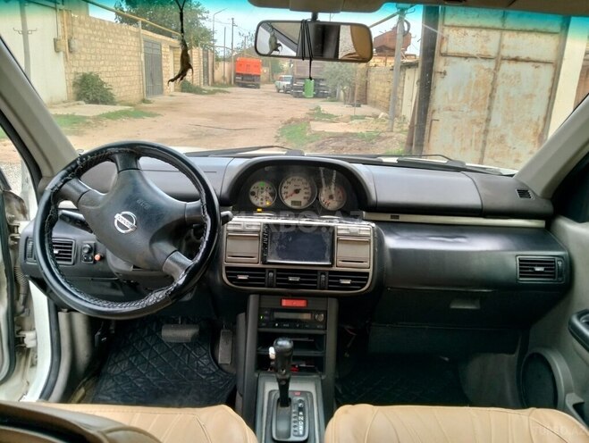 Nissan X-Trail-8