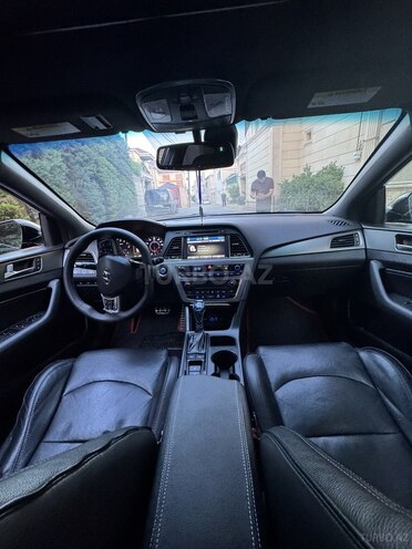 Hyundai Sonata-6