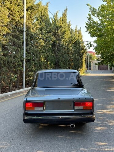 LADA (VAZ) 2107-4